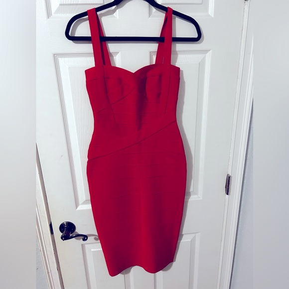 Herve Leger Dresses & Skirts - Herve Leger dress, color Red, size “L”